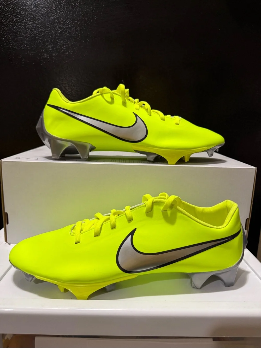 Nike Vapor Edge 4.1 NFL Combine Football Cleats Volt Green IQ5167-700 Men's 12